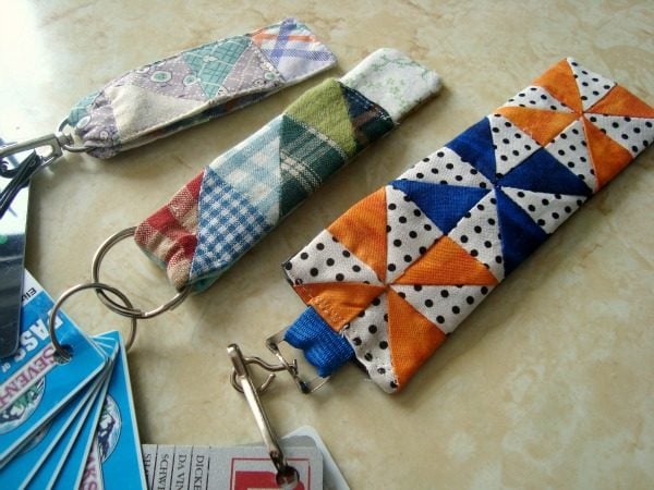 Fast & Easy DIY Fabric Bookmark | Use Up Leftover Quilt Blocks! 21 key fob tutorial