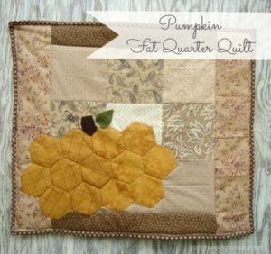 hexagon pumpkin fat quarter quilt tutorial | patchwork posse