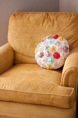 YoYo Pillow-4