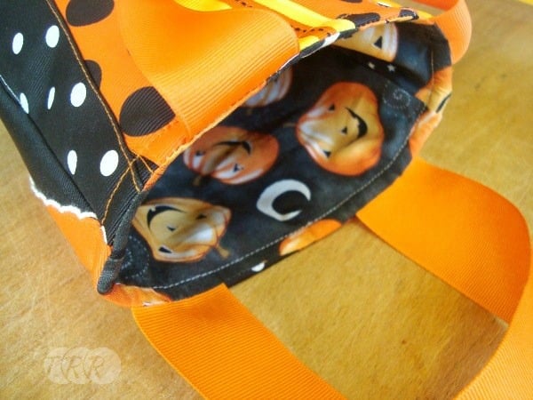 Halloween Ribbon Gift Bag Tutorial 8
