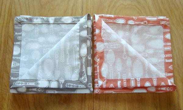 easy fabric napkins tutorial | patchworkposse #easysewingproject #holiday #freepattern
