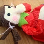 elf on the shelf with bendable arms | patchwork posse #elfontheshelf #christmas