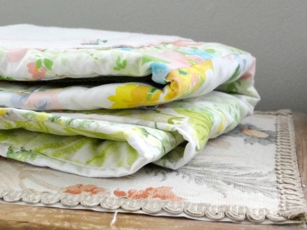 Can You Use Bed Sheets as Quilt Backing? What Quilters Should Know 3 Can You Use Bed Sheets as Quilt Backing? What Quilters Should Know 1