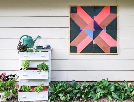 13 Free printable barn quilt patterns, Anyone can make! 14 13 Free printable barn quilt patterns, Anyone can make! 14