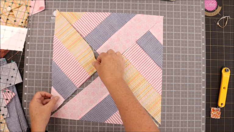 Spinning Ribbons Quilt: Easy Quilt Pattern Using Scrappy Fabric Strips ...